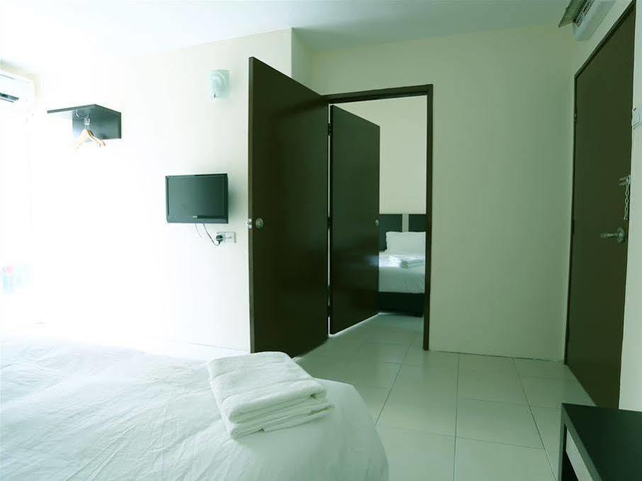 Nd Hotel Malacca Bagian luar foto